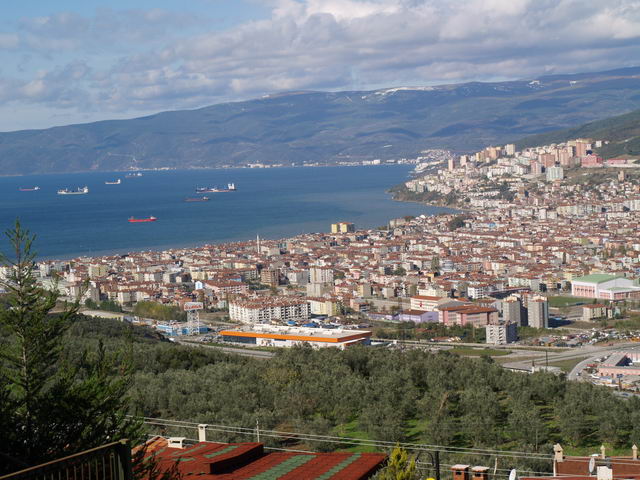 Ad:  bursa-gemlik-korfezi-2.jpg
Gsterim: 2769
Boyut:  85.3 KB