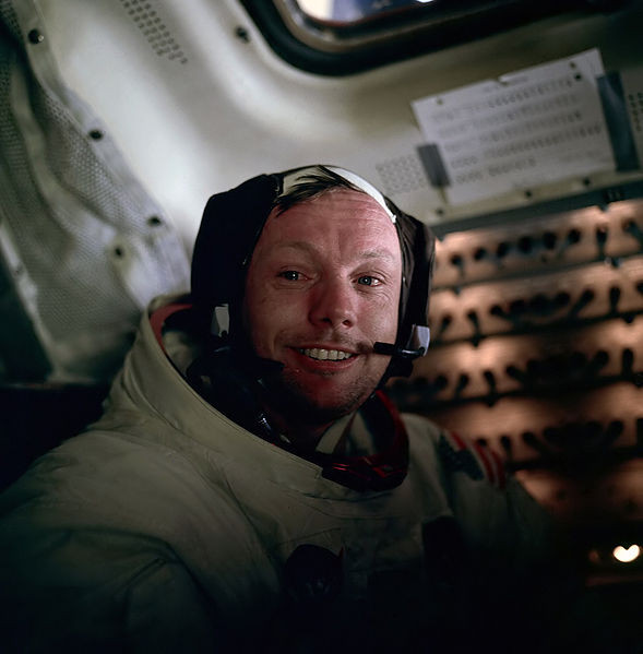 Ad:  589px-Neil_Armstrong.jpg
Gsterim: 925
Boyut:  44.1 KB