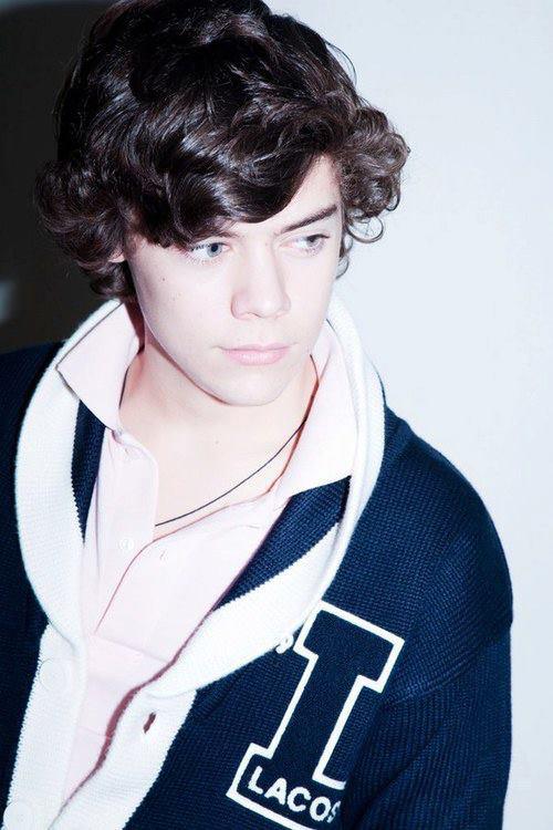Ad:  HarryStyles_1.jpg
Gsterim: 543
Boyut:  57.9 KB