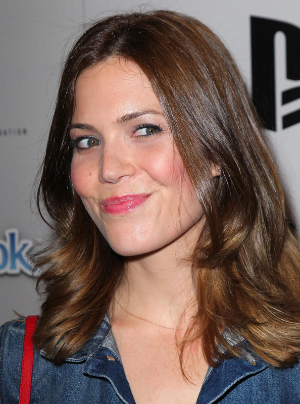 Ad: hınzır gülümseme.jpg
Gösterim: 335
Boyut: 86.0 KB