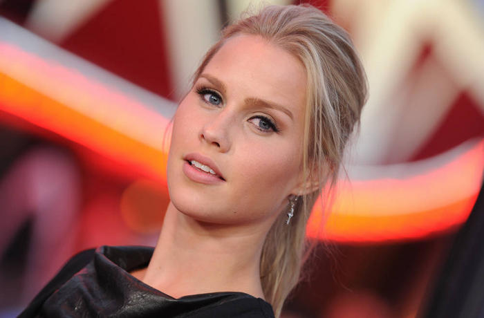 Ad:  Prenses.jpg
Gsterim: 246
Boyut:  36.2 KB