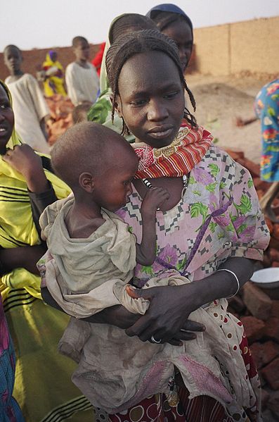 Ad:  397px-North_Darfur_IDP_malnourished_child.jpg
Gsterim: 325
Boyut:  54.6 KB