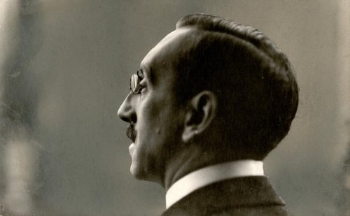 Ad: AugustVermeylen2.jpg
Gösterim: 201
Boyut: 20.9 KB Ad: AugustVermeylen2.jpg
Gösterim: 201
Boyut: 20.9 KB