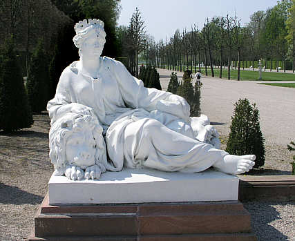 Ad: kybele.jpg
Gösterim: 301
Boyut: 26.2 KB