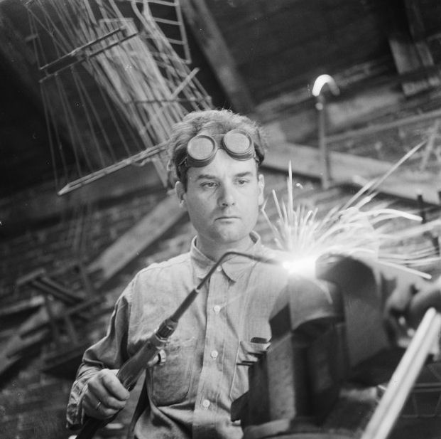 Ad: Carel_Visser.jpg
Gösterim: 197
Boyut: 63.5 KB