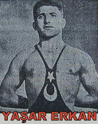 Ad:  200px-Yaar_Erkan.jpg
Gsterim: 522
Boyut:  23.7 KB