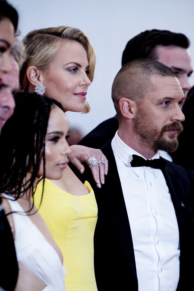 Ad: Charlize+Theron+Mad+Max+Cannes+Film+Festival+N06XcPQXrTDx.jpg
Gösterim: 747
Boyut: 108.3 KB