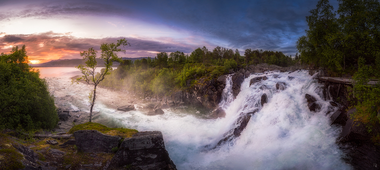 Ad:  navit_falls_by_trichardsen-d934xbp.jpg
Gsterim: 318
Boyut:  793.3 KB