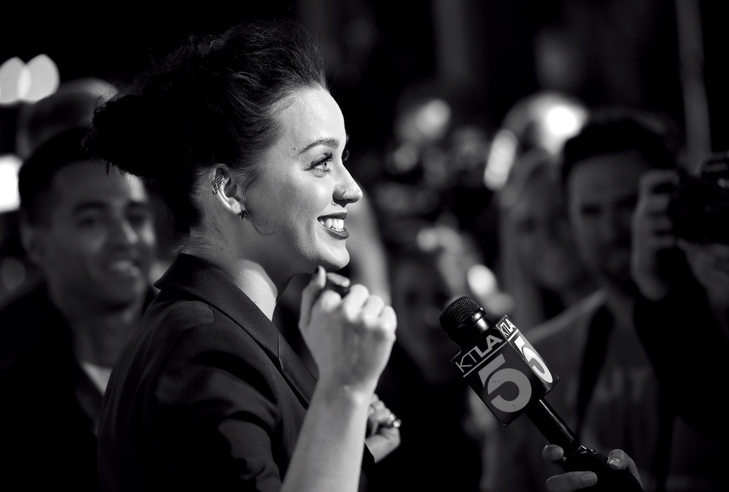 Ad:  Katy+Perry+Screening+EPIX+Katy+Perry+Prismatic+YN2X8DDRZXjx.jpg
Gsterim: 454
Boyut:  87.0 KB