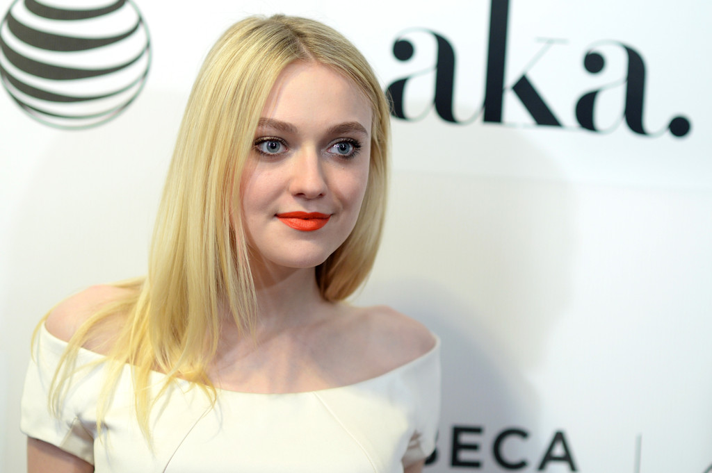 Ad:  Dakota+Fanning+Franny+Premiere+2015+Tribeca+IgMOgqooy-cx.jpg
Gsterim: 420
Boyut:  109.0 KB