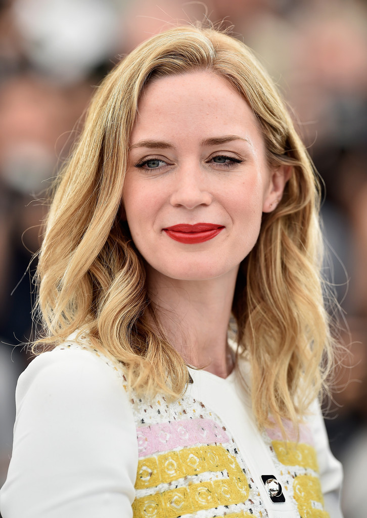Ad:  Emily+Blunt+Sicario+Photocall+68th+Annual+qQt7p4cLJXZx.jpg
G�sterim: 345
Boyut:  197.7 KB
