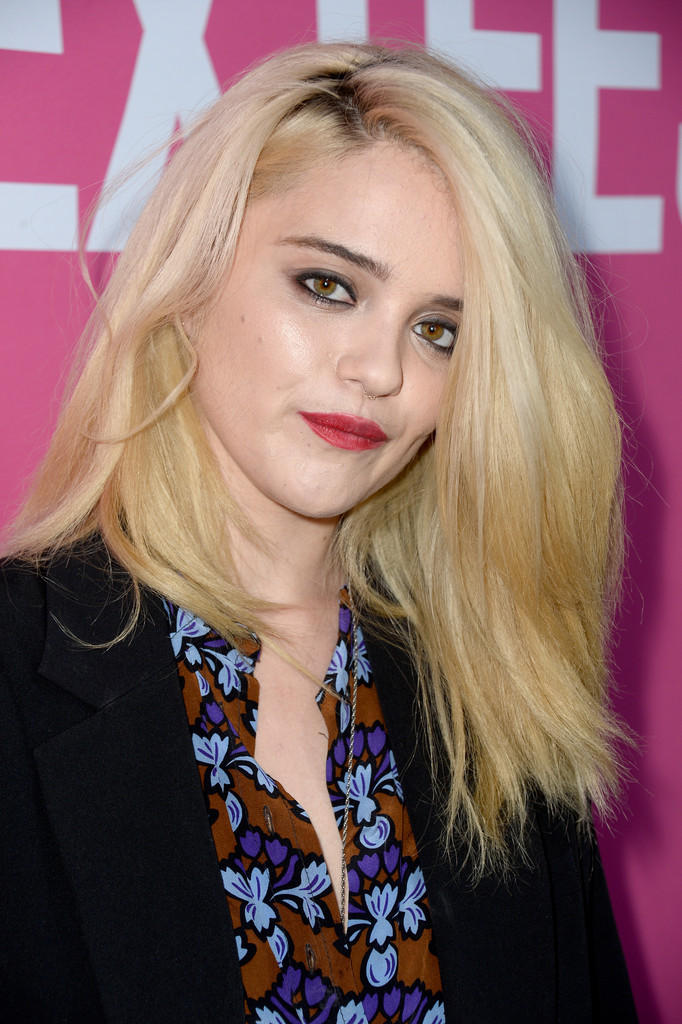 Ad:  Sky+Ferreira+Sundance+NEXT+FEST+Mistress+America+DJKFcwTxMtjx.jpg
Gsterim: 353
Boyut:  211.6 KB