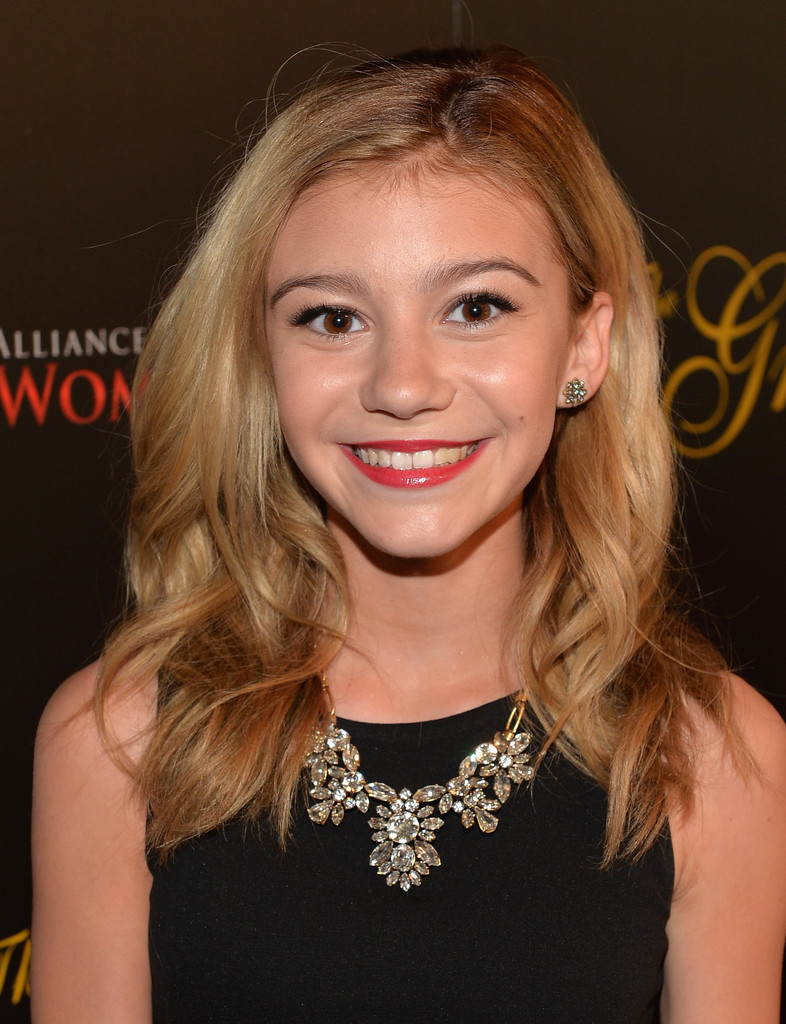 Ad:  G+Hannelius+Arrivals+39th+Annual+Gracie+Awards+rb7CfCb__k5x.jpg
Gsterim: 992
Boyut:  214.4 KB