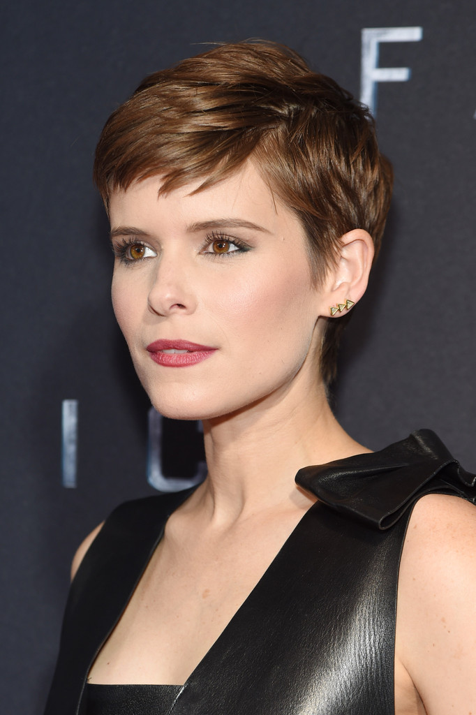 Ad:  Kate+Mara+Guests+Attend+Fantastic+Four+New+HkNNqv_bFyax.jpg
Gsterim: 232
Boyut:  137.4 KB