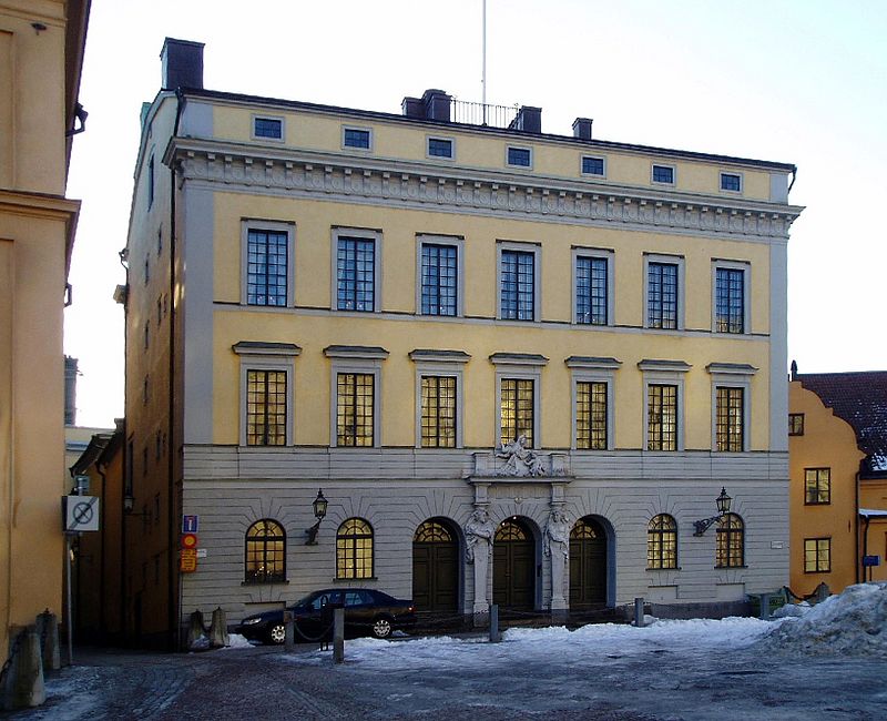 Ad:  800px-Tessinisches_palais_stockholm.jpg
Gsterim: 252
Boyut:  102.5 KB