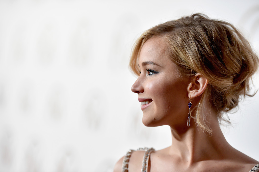 Ad:  Jennifer+Lawrence+26th+Annual+Producers+Guild+zgq91C_g1wSx.jpg
Gsterim: 255
Boyut:  108.8 KB