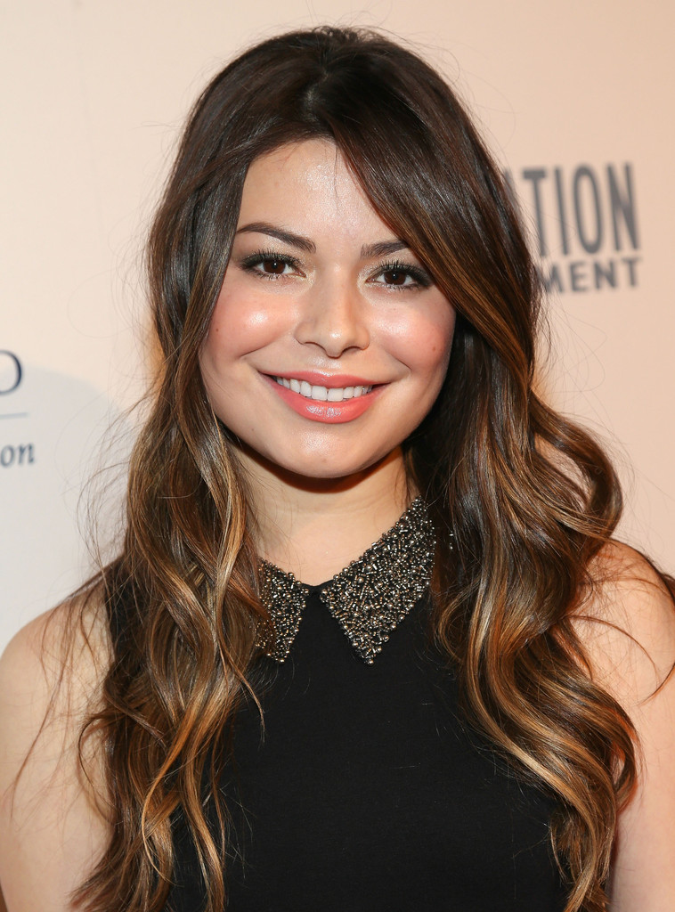 Ad: Miranda+Cosgrove+Celebs+STARS+2013+Benefit+OIfimhEDrUmx.jpg
Gösterim: 668
Boyut: 225.8 KB