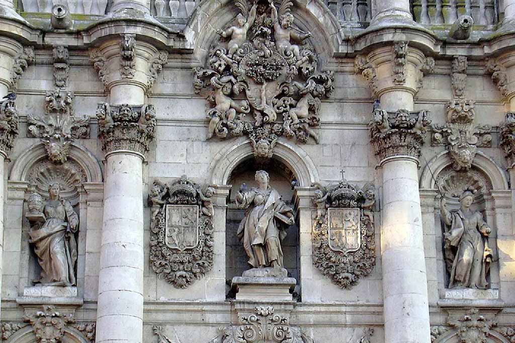 Ad:  narciso_tome_universidad_de_valladolid_04.jpg
Gsterim: 449
Boyut:  154.4 KB