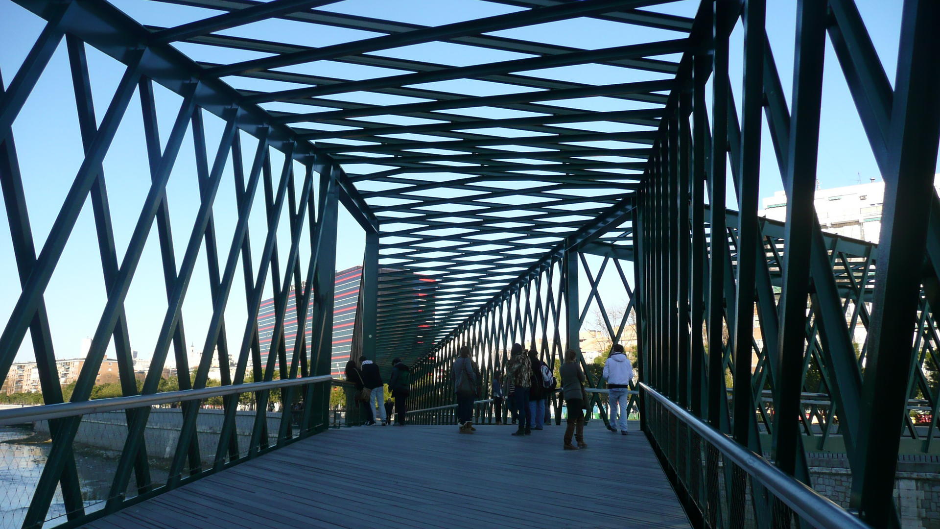 Ad: P1360024.jpg
Gösterim: 642
Boyut: 304.4 KB