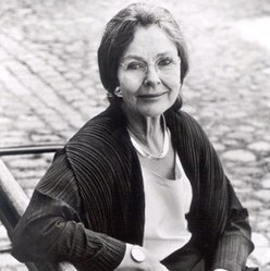 Ad:  georg-jensen-vivianna-torun-bulow-hube-1.jpg
G�sterim: 320
Boyut:  17.0 KB