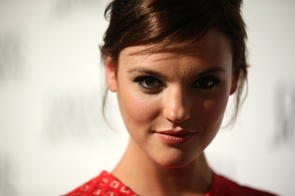 Ad:  Montana+Cox+Arrivals+David+Jones+Collection+pCjfTDqoe4fx.jpg
Gsterim: 411
Boyut:  94.6 KB