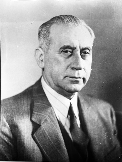 Ad:  525332b96327d89510000002_1396286066107_480.jpg
Gsterim: 344
Boyut:  66.6 KB