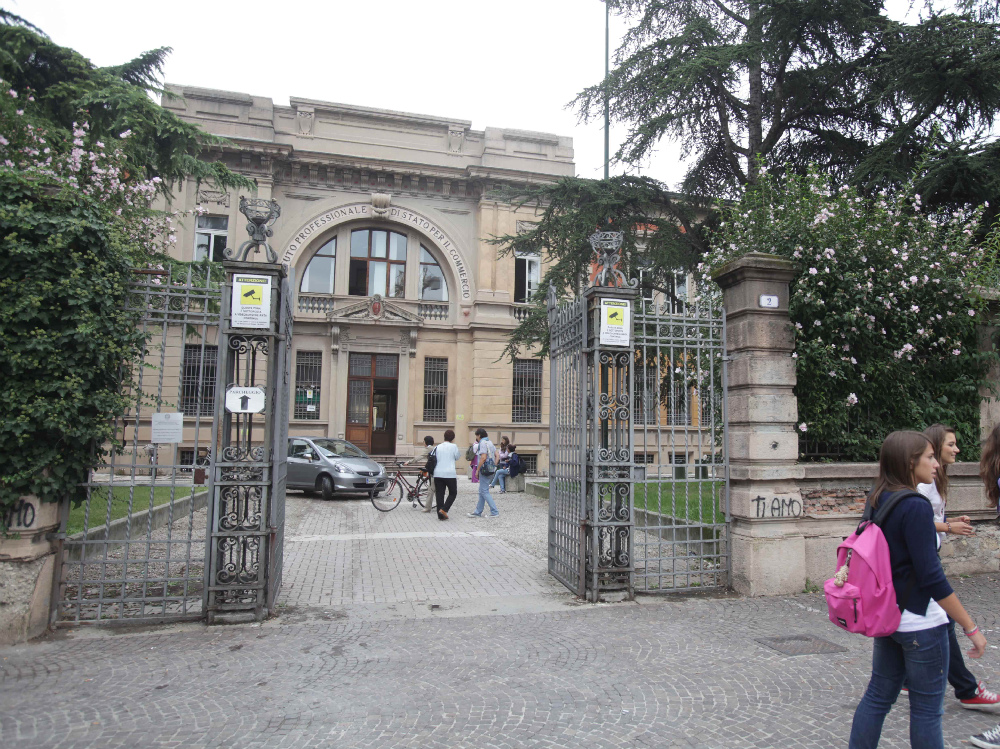 Ad: 415051_369555.jpg
Gösterim: 569
Boyut: 534.7 KB