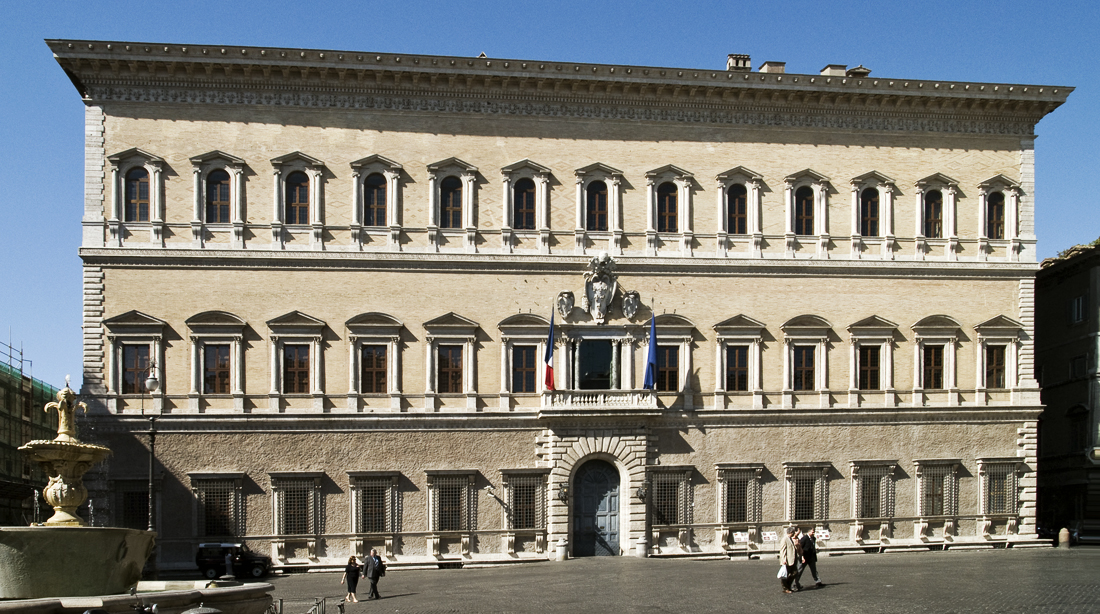 Ad: PalazzoFarnese.jpg
Gösterim: 582
Boyut: 720.0 KB