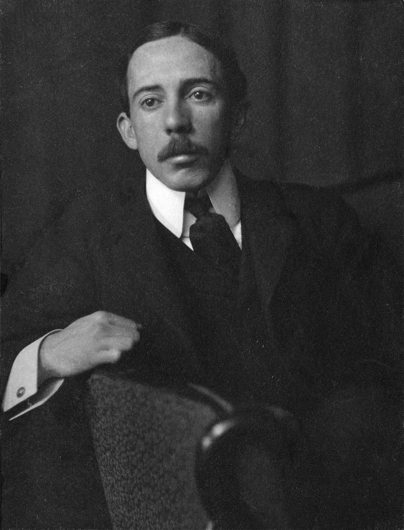 Ad: 800px-Alberto_Santos-Dumont_portrait.jpg
Gösterim: 239
Boyut: 122.8 KB Ad: 800px-Alberto_Santos-Dumont_portrait.jpg
Gösterim: 239
Boyut: 122.8 KB