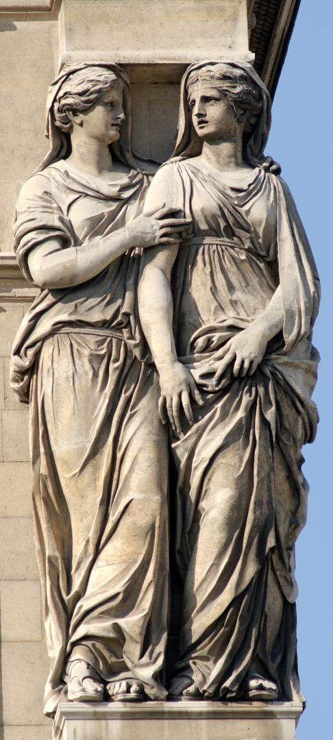 Ad: Right_caryatids_Pavillon_Horloge_Louvre.jpg
Gösterim: 353
Boyut: 94.4 KB Ad: Right_caryatids_Pavillon_Horloge_Louvre.jpg
Gösterim: 353
Boyut: 94.4 KB