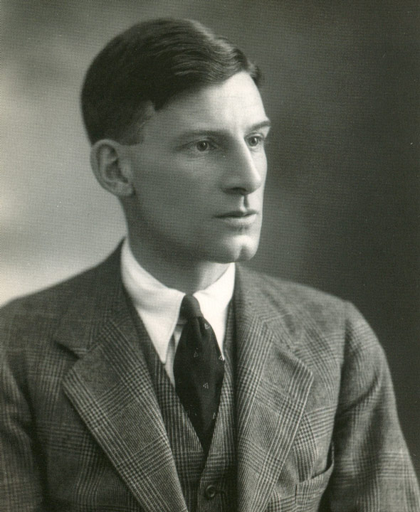 Ad: Siegfried-Sassoon-C.jpg
Gösterim: 326
Boyut: 88.4 KB Ad: Siegfried-Sassoon-C.jpg
Gösterim: 326
Boyut: 88.4 KB