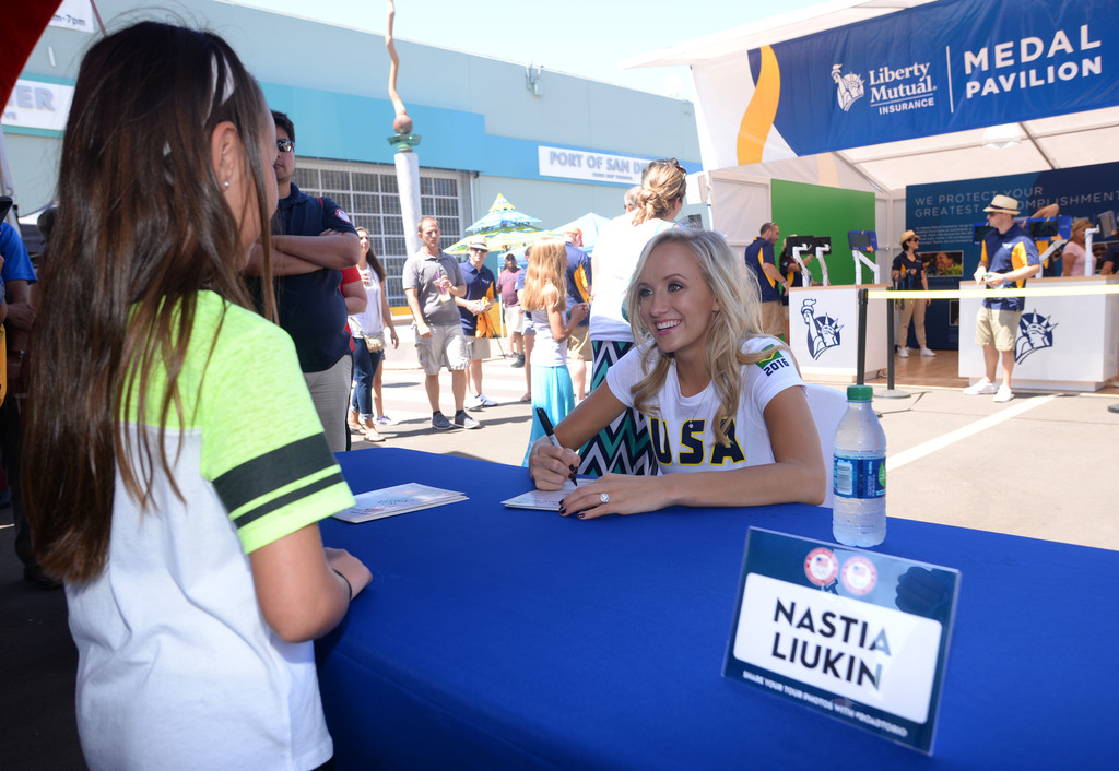 Ad: Nastia+Liukin+USOC+Road+Rio+Tour+San+Diego+4g8UCvU_Gixx.jpg
Gösterim: 333
Boyut: 209.2 KB Ad: Nastia+Liukin+USOC+Road+Rio+Tour+San+Diego+4g8UCvU_Gixx.jpg
Gösterim: 333
Boyut: 209.2 KB