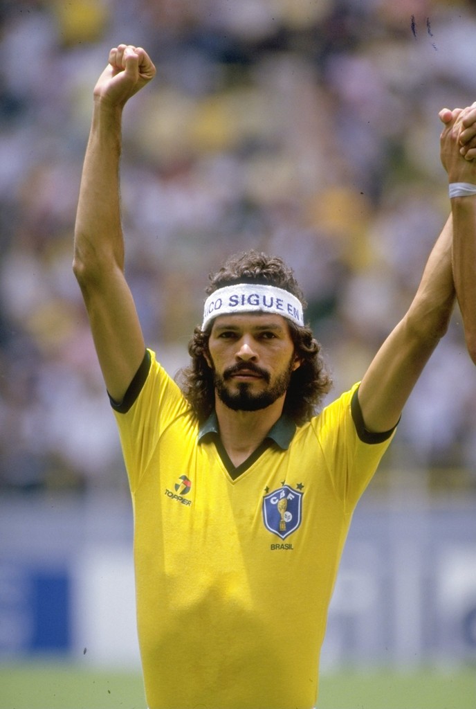 Ad: FILE+Brazilian+Football+Legend+Socrates+Dies+l1ylrDeYdP6x.jpg
Gösterim: 284
Boyut: 109.5 KB