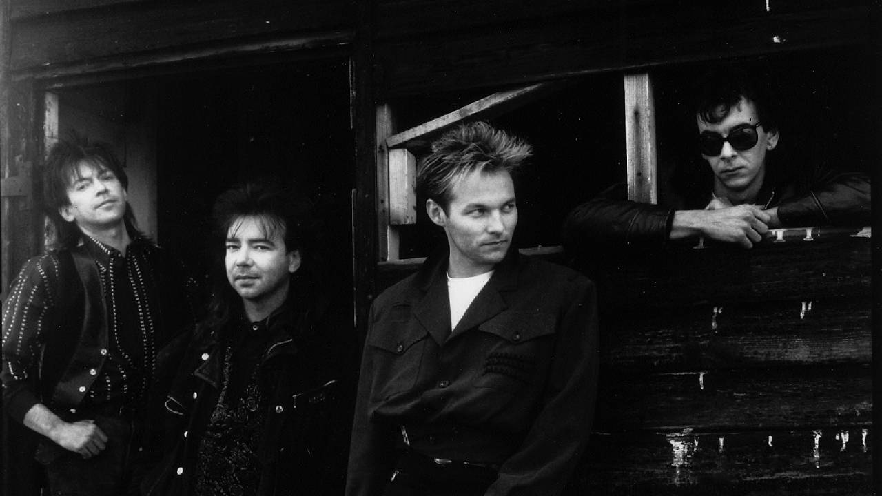 Ad:  Cutting Crew.jpg
Gsterim: 479
Boyut:  73.3 KB