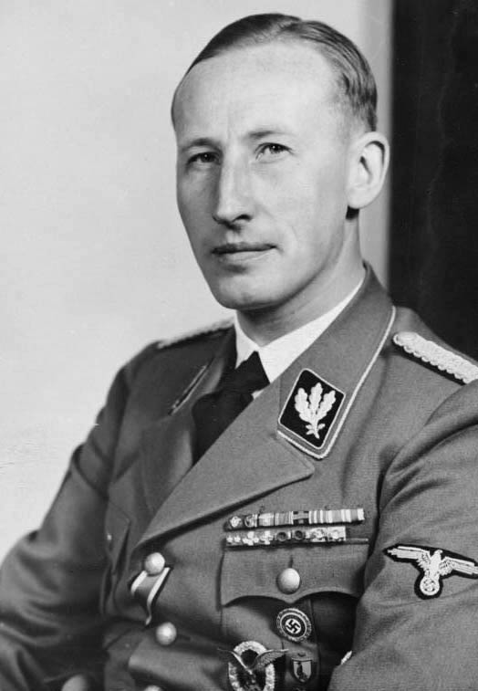 Ad:  ReinhardHeydrich.jpg
Gsterim: 730
Boyut:  43.0 KB