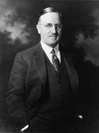 Ad:  RogerAdams.jpg
Gsterim: 173
Boyut:  7.7 KB