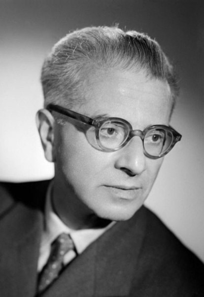 Ad:  Emile Benveniste.jpg
Gsterim: 625
Boyut:  31.4 KB