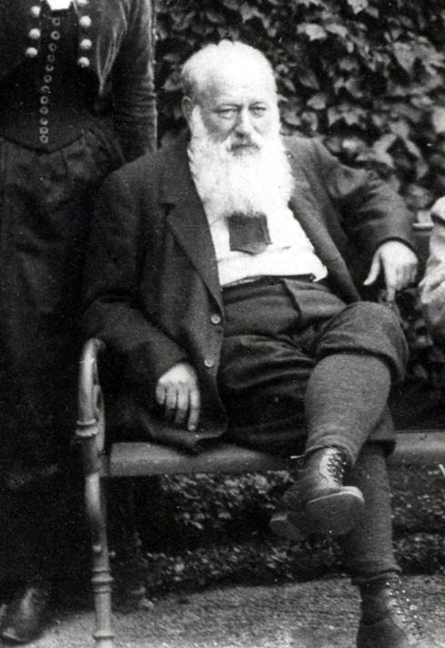 Ad: Theodor-Billroth.jpg
Gösterim: 300
Boyut: 75.2 KB