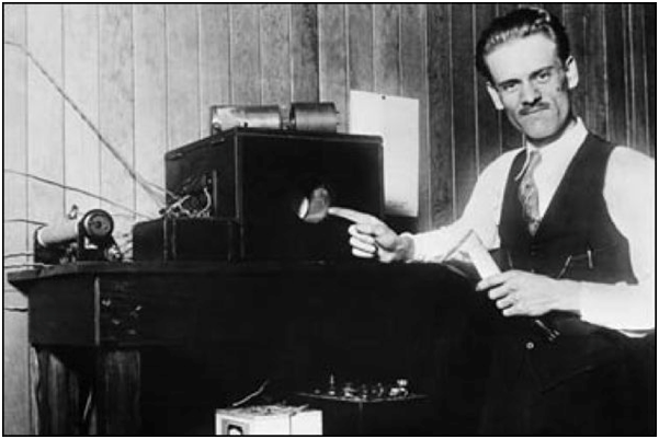 Ad: Philo Farnsworth1.png
Gösterim: 471
Boyut: 169.7 KB