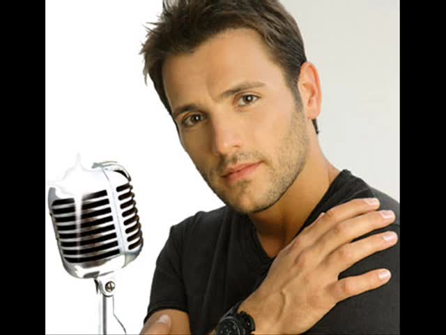 Ad: Nikos Vertis.jpg
Gösterim: 1889
Boyut: 21.7 KB