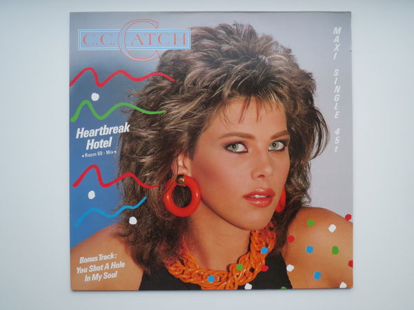 Ad:  CC.Catch4.jpg
Gsterim: 1443
Boyut:  38.8 KB