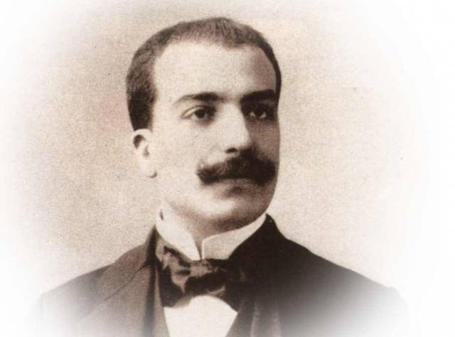 Ad: Umberto Giordano.jpg
Gösterim: 336
Boyut: 25.7 KB