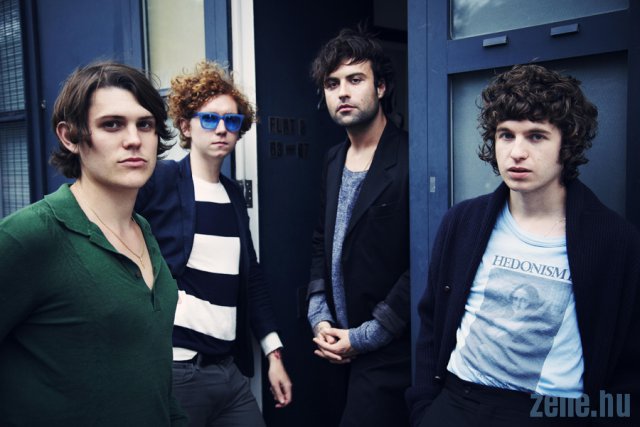 Ad: the kooks.jpg
Gösterim: 265
Boyut: 48.0 KB