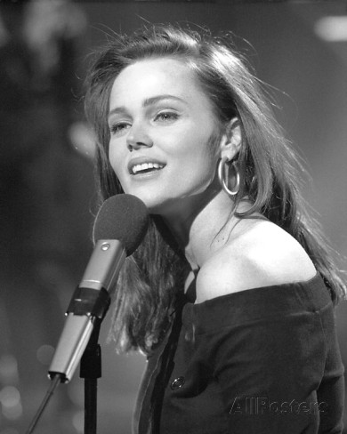 Ad:  Belinda Carlisle.jpg
Gsterim: 831
Boyut:  41.8 KB