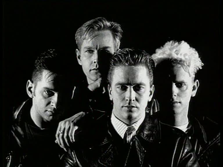 Ad:  Depeche Mode7.jpg
Gsterim: 1081
Boyut:  30.9 KB
