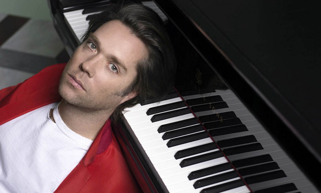 Ad:  Rufus Wainwright.jpg
Gsterim: 309
Boyut:  94.1 KB