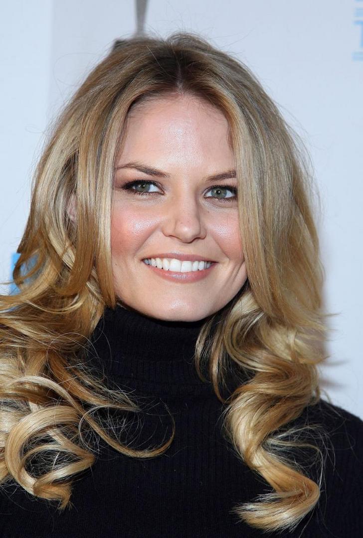 Ad:  Jennifer Morrison.jpg
Gsterim: 825
Boyut:  107.9 KB