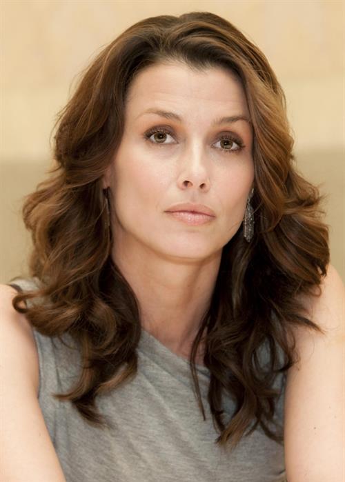 Ad: Bridget Moynahan.jpg
Gösterim: 650
Boyut: 38.2 KB