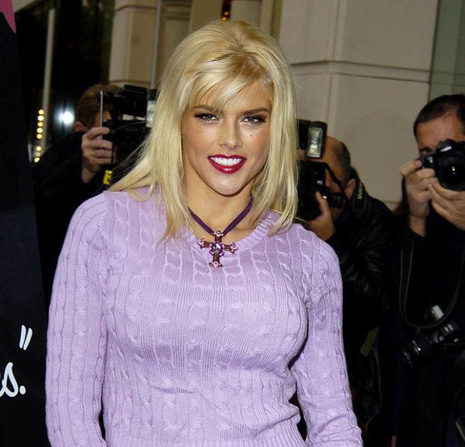Ad: Anna Nicole Smith.jpg
Gösterim: 644
Boyut: 186.9 KB