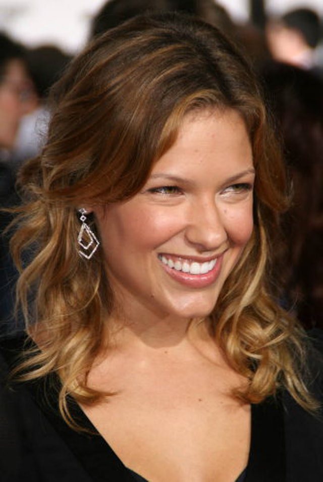 Ad: Kiele Sanchez.jpg
Gösterim: 927
Boyut: 83.2 KB